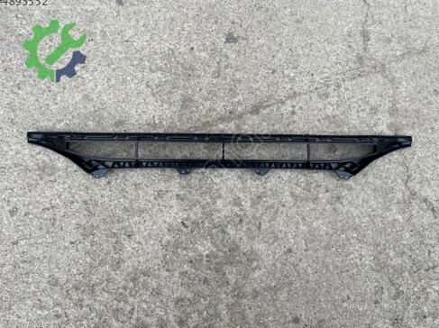 Audi A5 Tampon Izgarası 8T0807647A çıkma parça