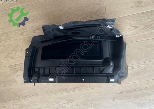 Audi A6 Sol Davlumbaz 4G0853887C çıkma parça