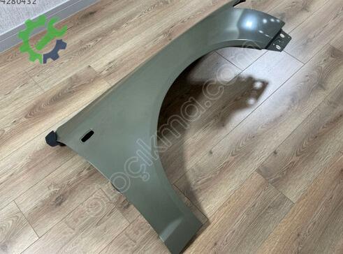 Audi A6 Sağ Ön Çamurluk 4F0821104A çıkma parça