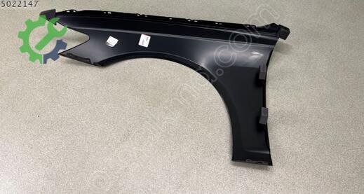 Audi A6 Ön Çamurluk 4K0821106B çıkma parça