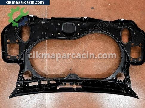 Audi A6 Ön Panel çıkma parça