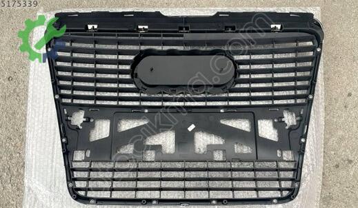 Audi A6 Ön Panjur 4F0853651 çıkma parça