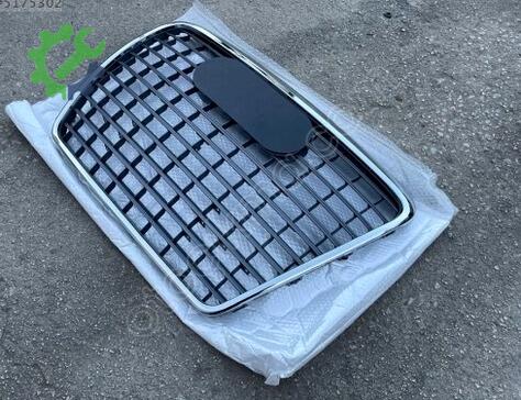 Audi A6 Ön Panjur 4F0853651 çıkma parça