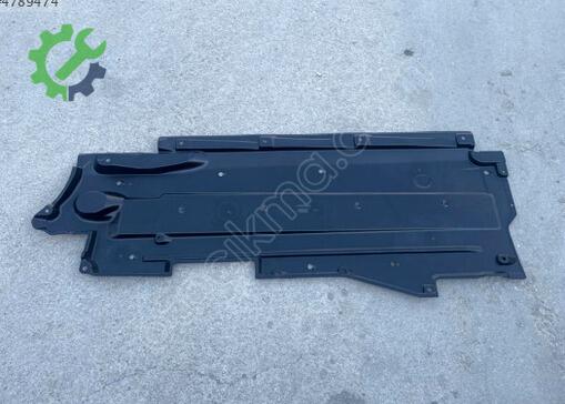Audi A6 Sağ Şasi çıkma parça
