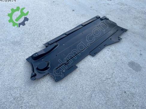 Audi A6 Sağ Şasi 4F0825208H çıkma parça