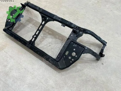 Hyundai Accent Ön Panel 64101-1E001 çıkma parça