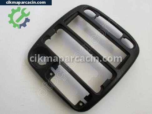 Hyundai Accent Teyp çıkma parça