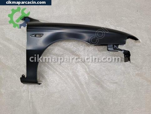 Alfa Romeo 147 Sağ Ön Çamurluk çıkma parça