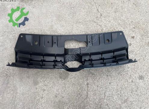 Volkswagen Amarok Ön Panjur 2HH853653 çıkma parça