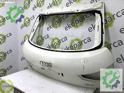 Audi A1 Bagaj Kapağı 8X4827023 çıkma parça