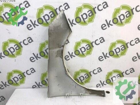 Audi A1 Sol Çamurluk 8X0821105 çıkma parça