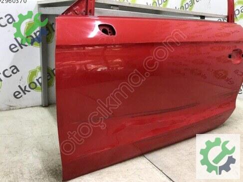 Audi A1 Sol Ön Kapı 8X3831051B çıkma parça