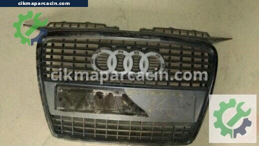 Audi A3 Ön Panjur çıkma parça