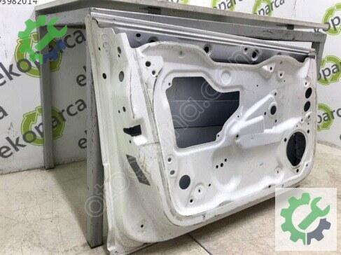 Audi A3 Sol Ön Kapı 8P4831051 çıkma parça