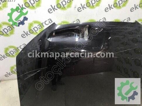 Audi A3 Kaput 8P0823029 çıkma parça