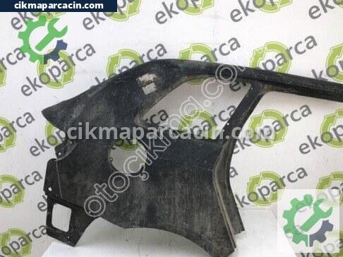 Audi A3 Sağ Arka Çamurluk çıkma parça