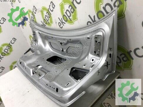 Audi A3 Bagaj 8V5827025 çıkma parça