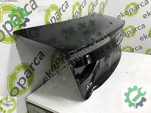 Audi A3 Bagaj 8V5827025 çıkma parça
