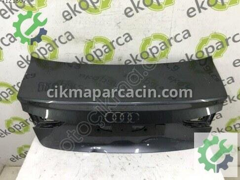Audi A3 Bagaj 8V5827025 çıkma parça