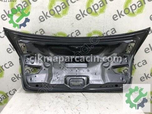 Audi A3 Bagaj 8V5827025 çıkma parça