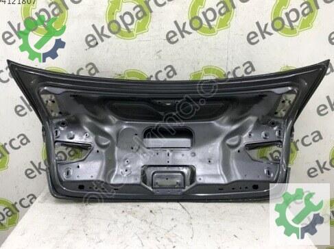 Audi A3 Bagaj 8V5827025 çıkma parça