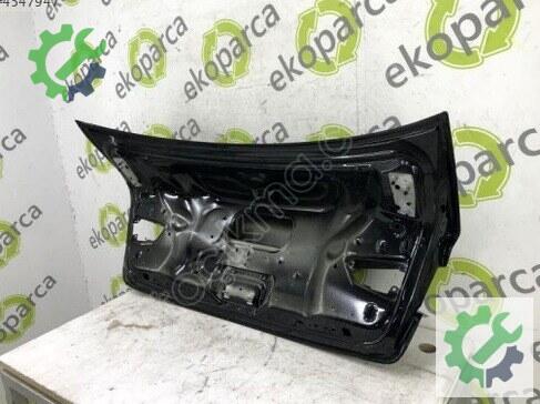 Audi A3 Bagaj 8V5827025 çıkma parça