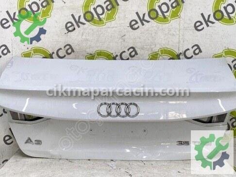 Audi A3 Bagaj 8V5827025 çıkma parça