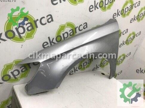 Audi A3 Sol Ön Çamurluk 8V0821105 çıkma parça