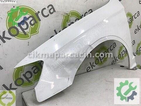 Audi A3 Sol Ön Çamurluk 8V5821105 çıkma parça