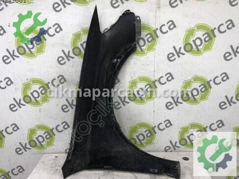 Audi A3 Sol Ön Çamurluk 8V5821105 çıkma parça