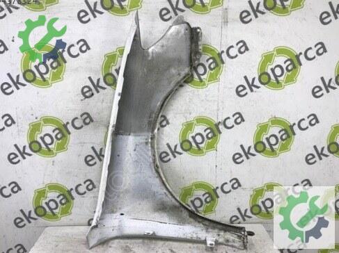 Audi A3 Sol Ön Çamurluk 8V5821105 çıkma parça
