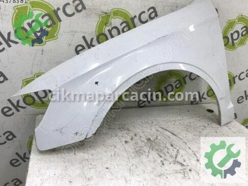 Audi A3 Sol Ön Çamurluk 8V5821105 çıkma parça