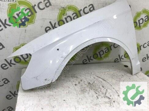 Audi A3 Sol Ön Çamurluk 8V5821105 çıkma parça