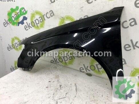 Audi A3 Sol Ön Çamurluk 8V5821105 çıkma parça