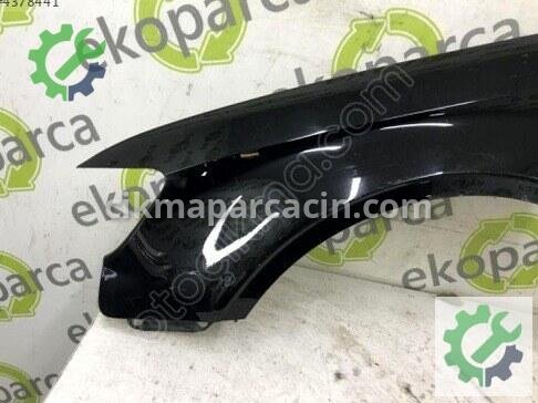 Audi A3 Sol Ön Çamurluk 8V5821105 çıkma parça