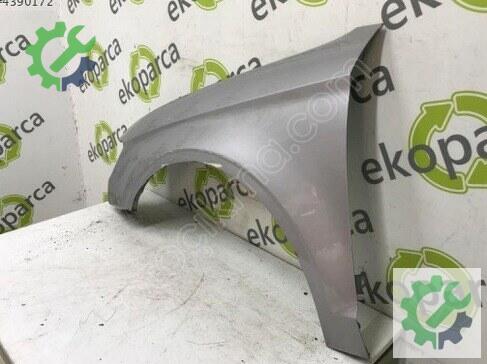 Audi A3 Sol Ön Çamurluk 8V5821105 çıkma parça