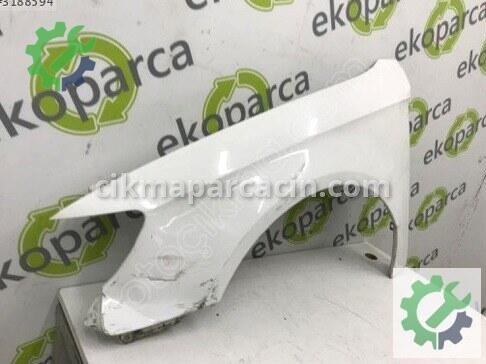 Audi A3 Sol Ön Çamurluk 8V0821105 çıkma parça