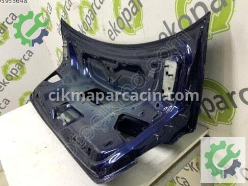 Audi A3 Bagaj 8V5827025 çıkma parça