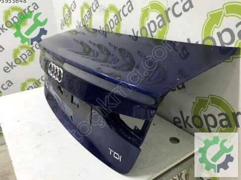 Audi A3 Bagaj 8V5827025 çıkma parça