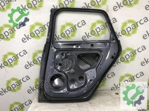 Audi A3 Sağ Arka Kapı 8V4833052 çıkma parça