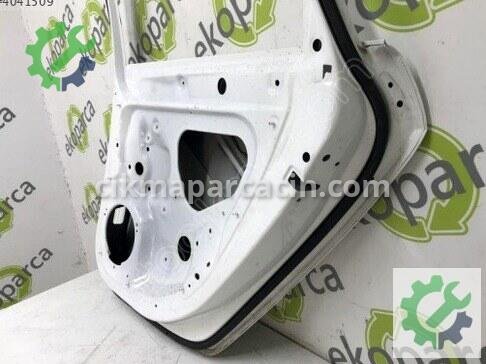 Audi A3 Sağ Arka Kapı 8V4833052 çıkma parça