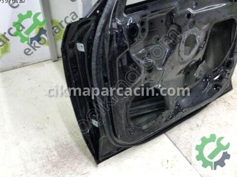 Audi A3 Sağ Ön Kapı 8V4831052 çıkma parça