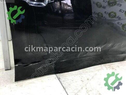 Audi A3 Sağ Ön Kapı 8V4831052 çıkma parça