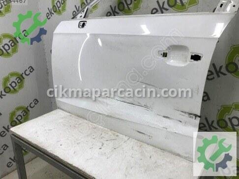 Audi A3 Sol Ön Kapı 8V4831051 çıkma parça