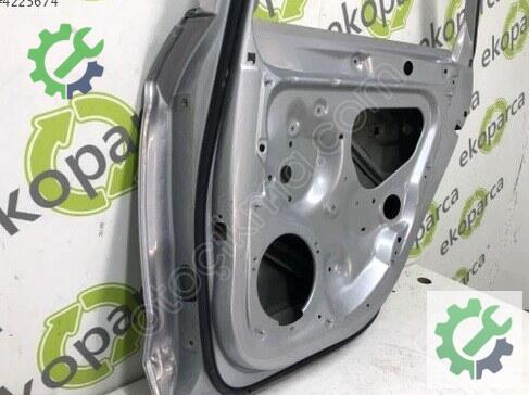 Audi A3 Sağ Arka Kapı 8V5833052 çıkma parça
