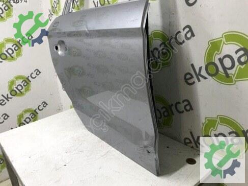 Audi A3 Sağ Arka Kapı 8V5833052 çıkma parça