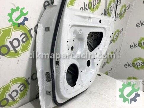 Audi A3 Sağ Arka Kapı 8V4833052 çıkma parça