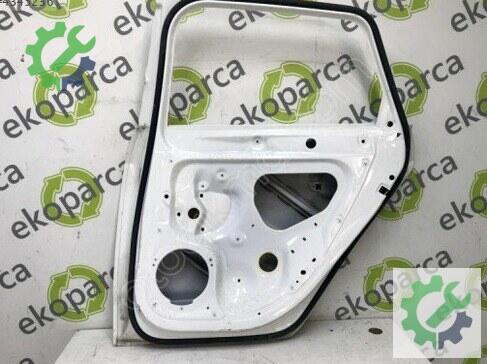 Audi A3 Sağ Arka Kapı 8V4833052 çıkma parça