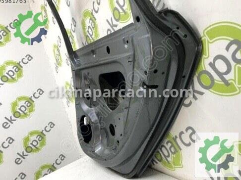 Audi A3 Sağ Arka Kapı 8V4833052 çıkma parça