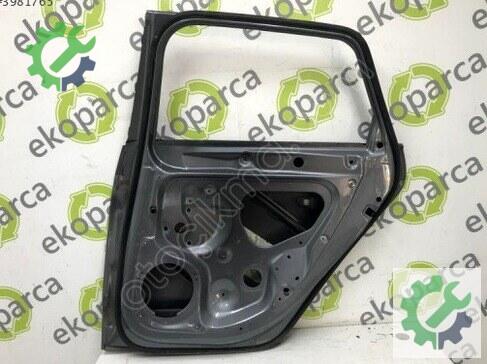 Audi A3 Sağ Arka Kapı 8V4833052 çıkma parça
